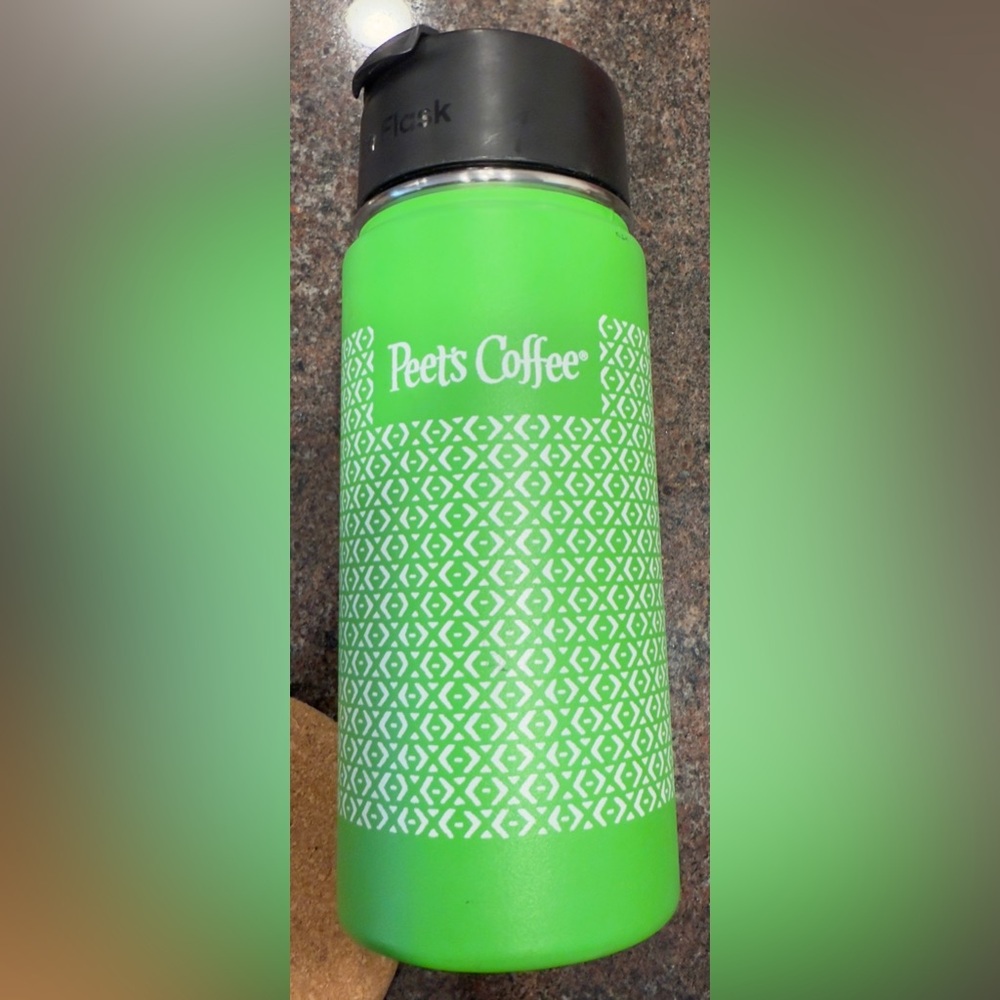 Peet's Coffee 16oz Hydro Flask Green Travel tumbler, RARE.